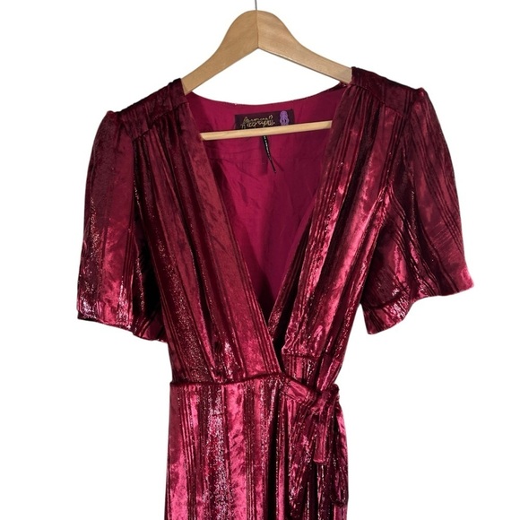 FREE PEOPLE Kara Metallic Red Velvet Short Sleeve Wrap Maxi Dress - Picture 6 of 12